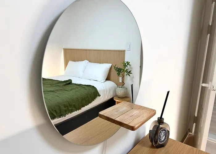 Cozy Hapjeong Hongdae, Parking Available, Negotiable