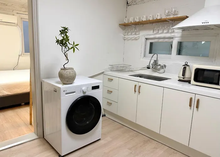 Apartamento Cozy Hapjeong Hongdae, Parking Available, Negotiable