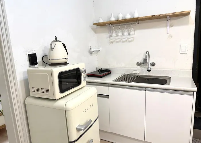 Cozy Hapjeong Hongdae, Parking Available, Negotiable * Seul