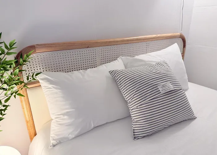 Cozy Hapjeong Hongdae, Parking Available, Negotiable Seul