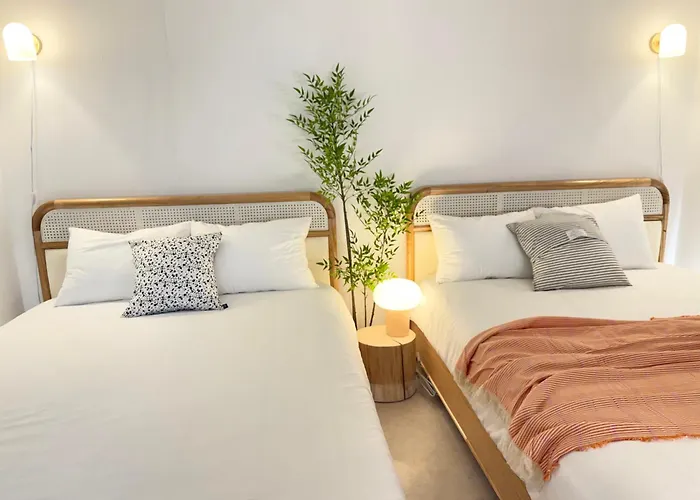 Cozy Hapjeong Hongdae, Parking Available, Negotiable *